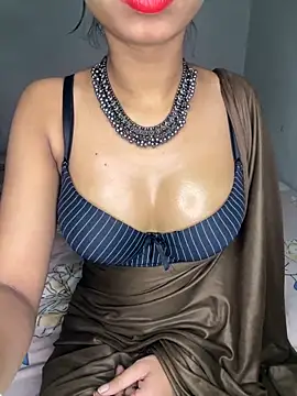 Snapshot of Hot-sexy222 chatting on December 19, 4:35 pm Hot-sexy222 online show from December 19, 4:35 pm