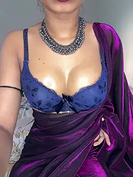 Snapshot of Hot-sexy222 chatting on December 30, 9:59 am Hot-sexy222 online show from December 30, 9:59 am