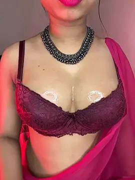 Snapshot of Hot-sexy222 chatting on June 11, 2:53 am Hot-sexy222 online show from June 11, 2:53 am