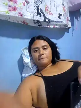 Snapshot of sexy-latin10 chatting on February 4, 8:38 pm sexy-latin10 online show from February 4, 8:38 pm