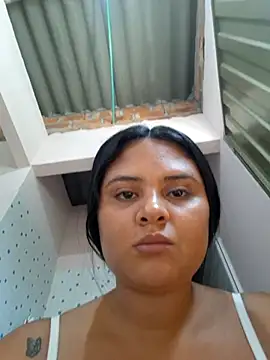 Snapshot of sexy-latin10 chatting on March 19, 12:34 pm sexy-latin10 online show from March 19, 12:34 pm