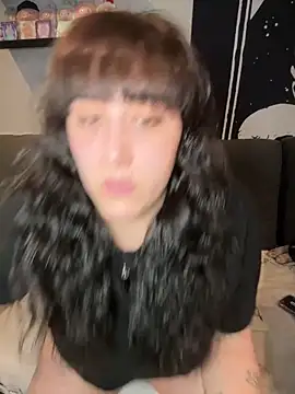 ThicBunz online show from January 18, 4:00 pm