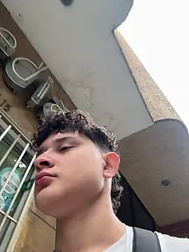 Snapshot of Nathan_Bluee chatting on October 8, 12:03 pm Nathan Bluee online show from October 8, 12:03 pm