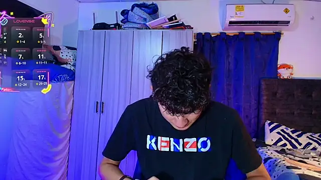 Nathan Bluee online show from February 20, 4:07 pm