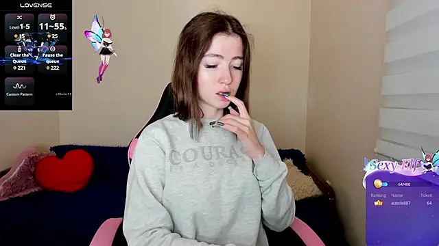 Snapshot of Luxuryalma chatting on January 4, 6:19 am Luxuryalma online show from January 4, 6:19 am