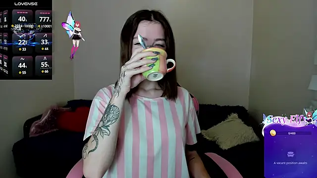 Snapshot of Luxuryalma chatting on January 7, 6:27 am Luxuryalma online show from January 7, 6:27 am