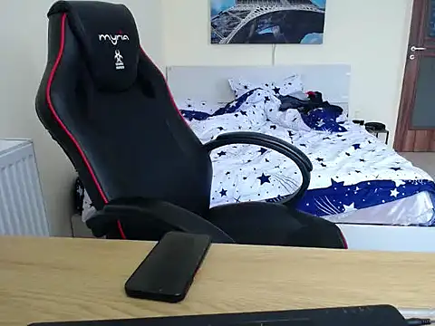 amydamarw online show from April 1, 1:41 pm