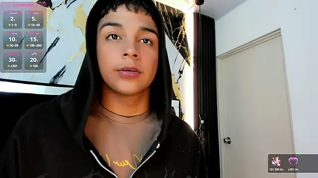 Seductivo jr online show from April 12, 4:39 am