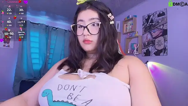 juli juliana online show from May 19, 5:52 pm