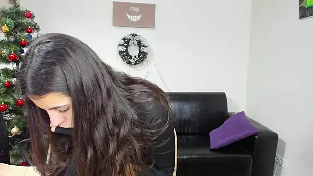 Snapshot of Molly_Owens chatting on January 17, 10:44 am Molly Owens online show from January 17, 10:44 am