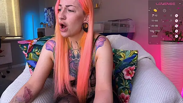 Tanya Acid online show from May 2, 4:39 am