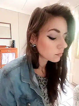 Missmesexycouple69 online show from September 20, 10:05 am