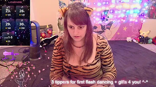 BabyZelda online show from February 7, 4:16 am