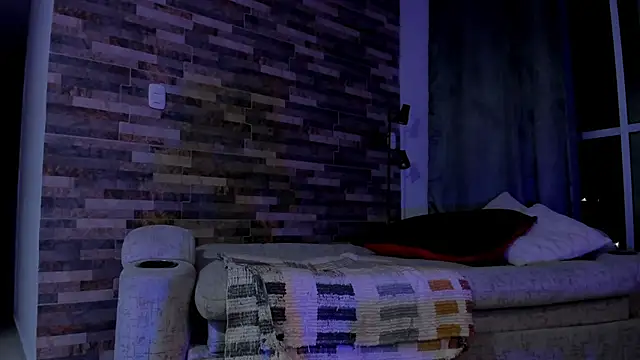 Snapshot of zaiin_diesel chatting on January 16, 4:07 am zaiin diesel online show from January 16, 4:07 am