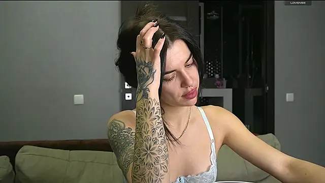 Alice melice online show from February 16, 6:43 pm