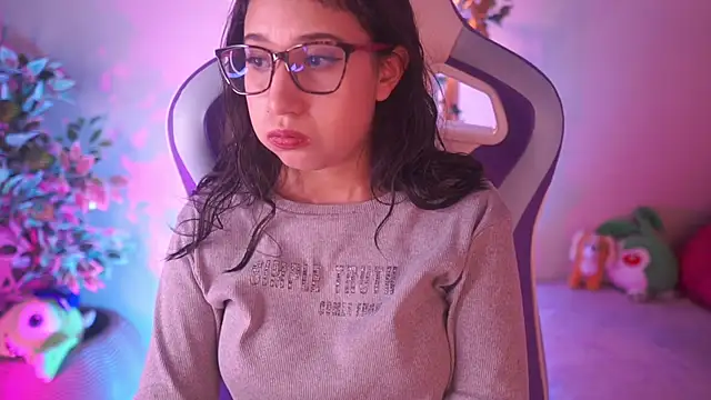 Sunny flower  online show from February 17, 1:02 am