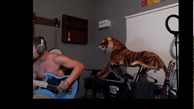 itsjameswebbscope online show from March 30, 9:21 am