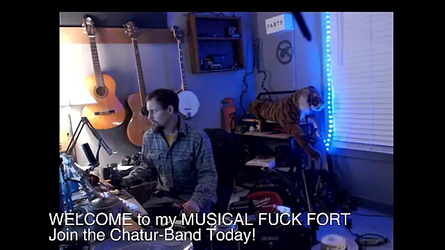 Snapshot of itsjameswebbscope chatting on May 28, 9:06 am itsjameswebbscope online show from May 28, 9:06 am