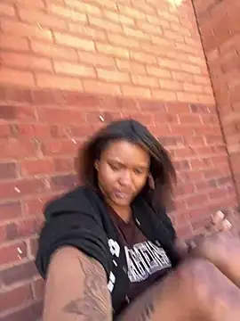 PrettyGal Tingz online show from March 10, 9:29 pm