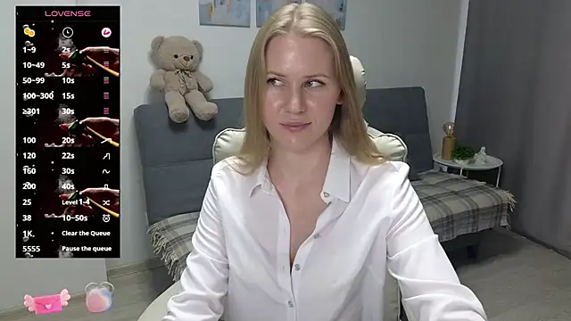 IsabelAllen online show from February 14, 9:17 am