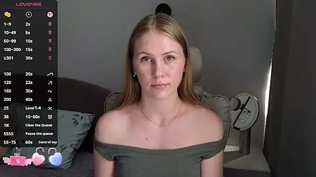 IsabelAllen online show from July 27, 10:55 am