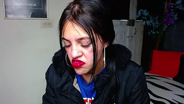 Violettasquirt online show from February 19, 2:57 pm