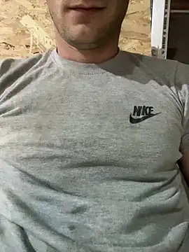 Snapshot of red_red00 chatting on September 14, 3:44 pm red red00 online show from September 14, 3:44 pm