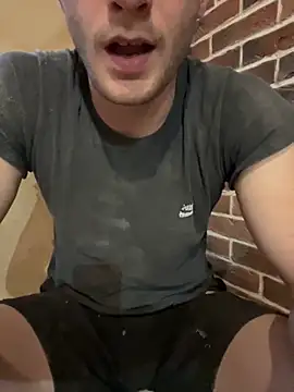 Snapshot of red_red00 chatting on November 3, 1:34 pm red red00 online show from November 3, 1:34 pm