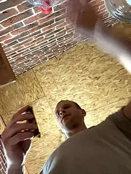 Snapshot of red_red00 chatting on November 7, 4:07 pm red red00 online show from November 7, 4:07 pm