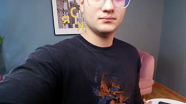 Snapshot of Mark_Evans1_ chatting on March 3, 8:00 pm Mark Evans1  online show from March 3, 8:00 pm