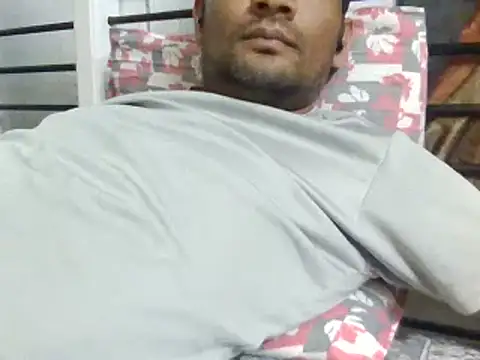 Snapshot of NiceBoy9099 chatting on February 25, 5:58 pm NiceBoy9099 online show from February 25, 5:58 pm