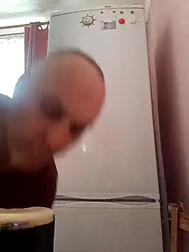 Pineapple04 online show from February 2, 8:24 am