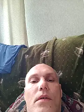 Pineapple04 online show from May 13, 6:44 am