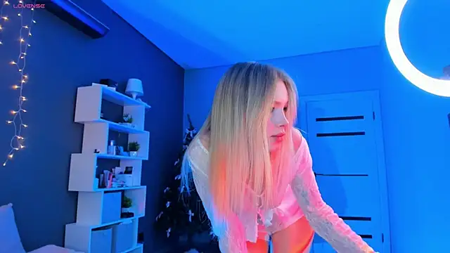 Snapshot of aneta_alisha chatting on March 1, 2:34 pm aneta alisha online show from March 1, 2:34 pm