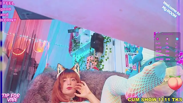 Snapshot of Toxic_Ellies chatting on January 11, 2:36 pm Toxic Ellies online show from January 11, 2:36 pm