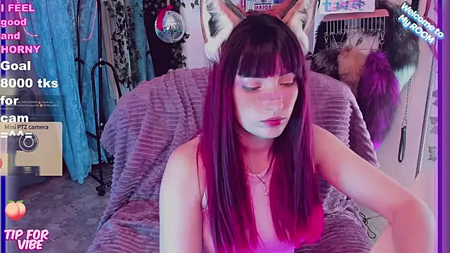 Snapshot of Toxic_Ellies chatting on February 8, 2:16 pm Toxic Ellies online show from February 8, 2:16 pm