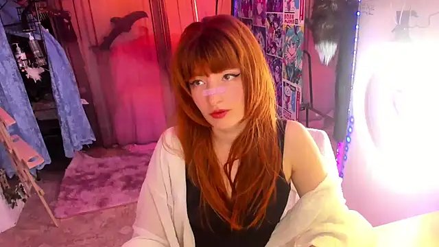 Snapshot of Toxic_Ellies chatting on February 28, 2:42 pm Toxic Ellies online show from February 28, 2:42 pm