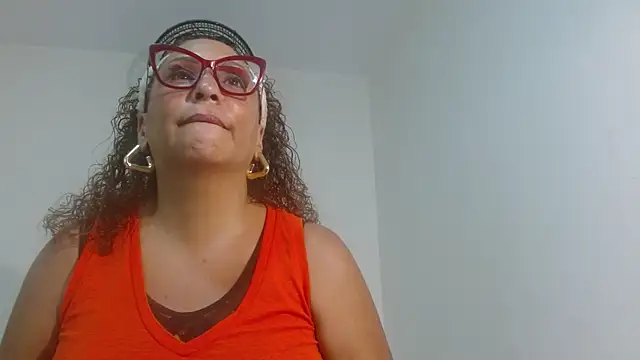 Snapshot of EvaMills1 chatting on January 17, 8:34 pm EvaMills1 online show from January 17, 8:34 pm