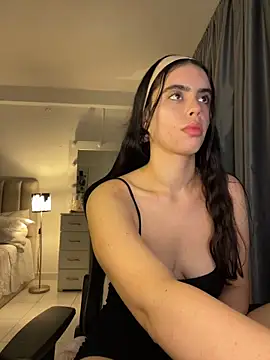 Mavi Coless online show from March 19, 1:54 am