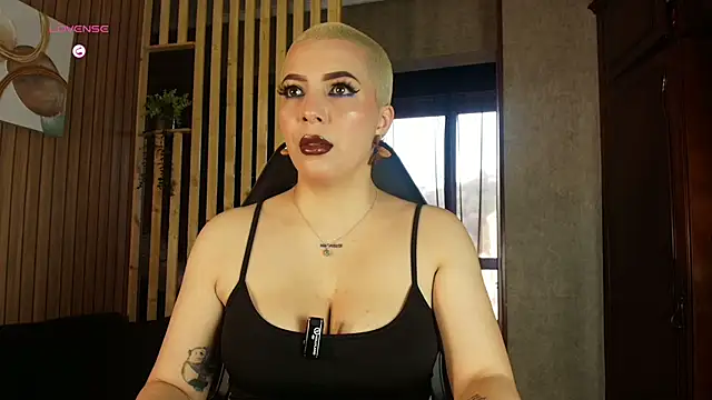 Camila Chainn online show from February 26, 7:40 am