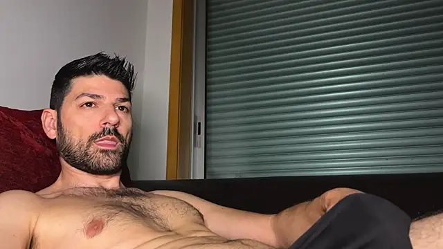 xxSexPrincexx online show from April 13, 9:15 am