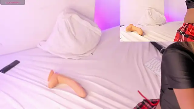 AgathaFoxy online show from February 7, 7:40 am