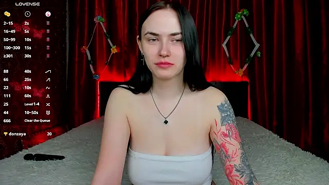 Witch Lady online show from March 12, 7:14 am