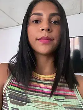 Snapshot of sharonmiller_2_ chatting on February 25, 7:25 pm sharonmiller 2 online show from February 25, 7:25 pm