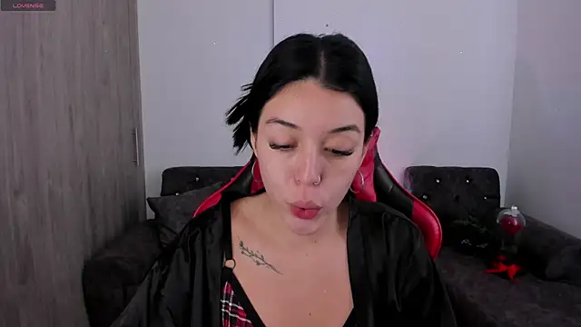 Snapshot of zoee_jackson chatting on April 28, 8:36 pm zoee jackson online show from April 28, 8:36 pm