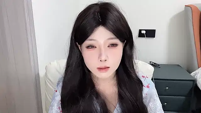 Snapshot of Q-ing chatting on March 2, 7:43 am Q-ing online show from March 2, 7:43 am