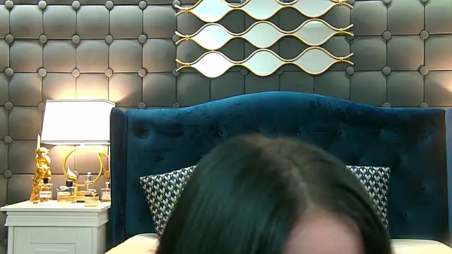 Snapshot of LeyaCass chatting on January 13, 12:13 pm LeyaCass online show from January 13, 12:13 pm