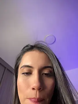 Snapshot of Nicole_stonee chatting on June 23, 9:13 pm Nicole stonee online show from June 23, 9:13 pm