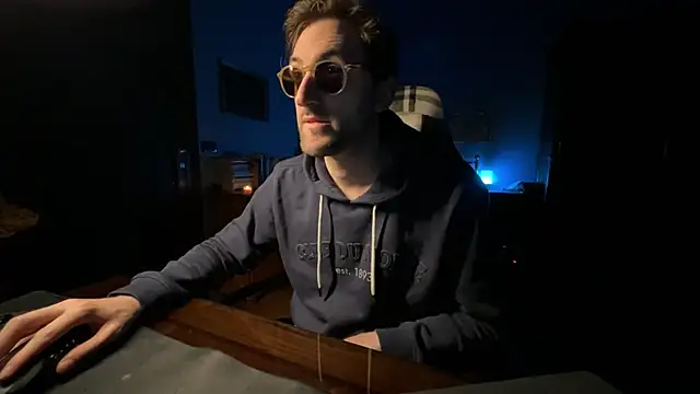 Snapshot of Stefisexy91 chatting on February 7, 8:45 pm Stefisexy91 online show from February 7, 8:45 pm