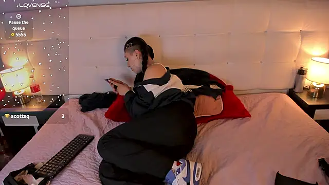 Snapshot of Cintya_Kros chatting on January 16, 4:07 am Cintya Kros online show from January 16, 4:07 am